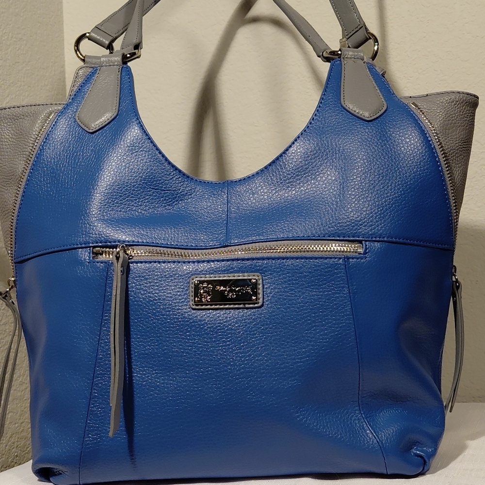 Sharif Blue/Gray Embroidered Parrot Tote - Picture 5 of 7